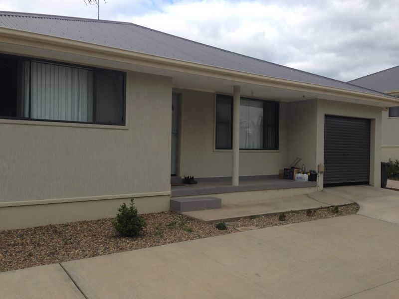 4D/11 Trafalgar Street, Young NSW 2594