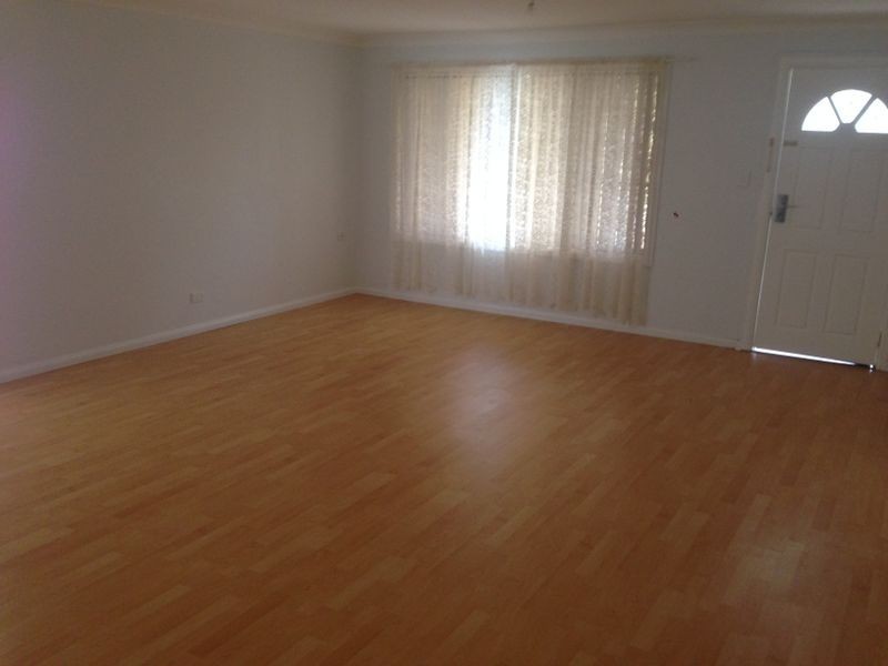 4D/11 Trafalgar Street, Young NSW 2594