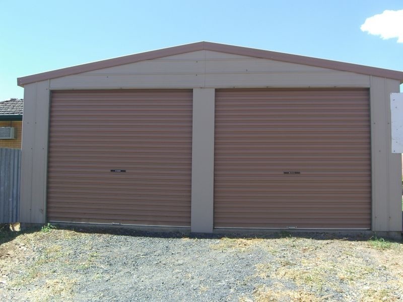 16 Clarke Street, Young NSW 2594