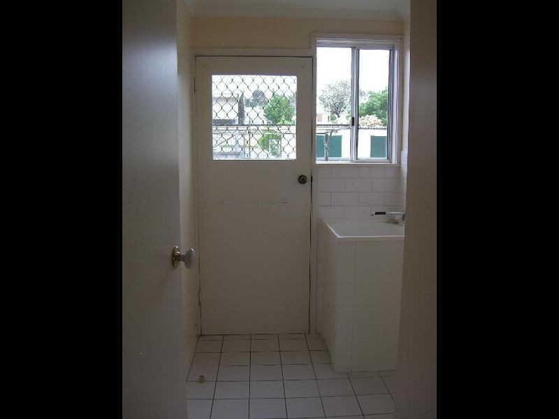 Unit 3/77 Edwards Street, Young NSW 2594