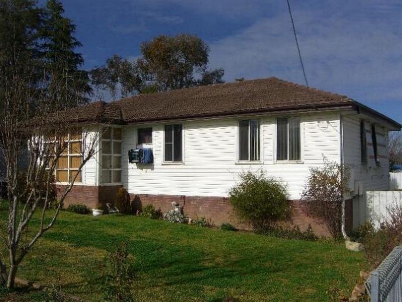 46 Orchard Street, Young NSW 2594