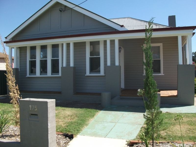 175 Nasmyth Street, Young NSW 2594