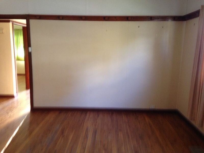 20 Binalong Street, Young NSW 2594