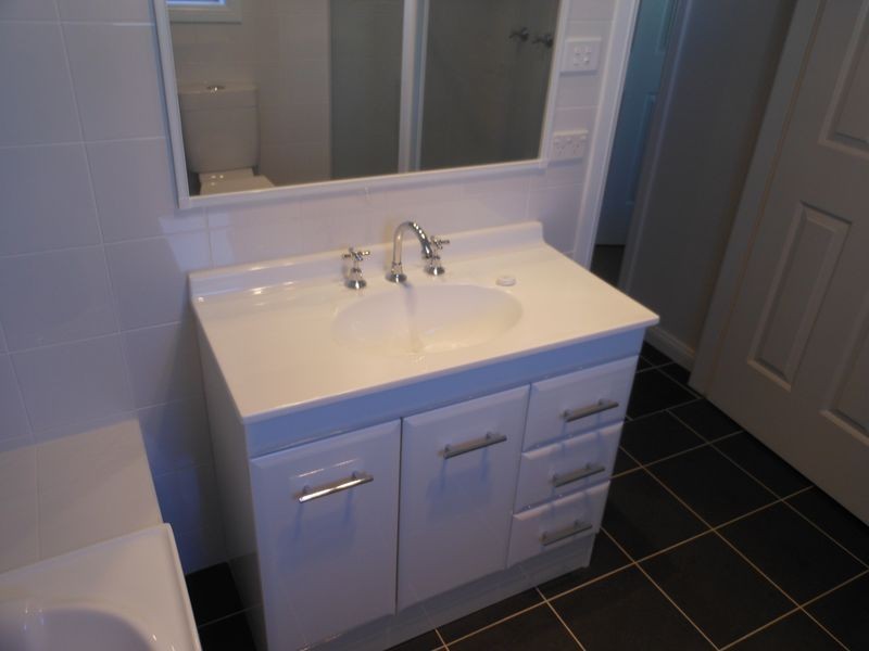 Unit 6/1 Patterson Avenue, Young NSW 2594