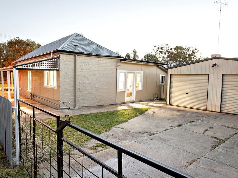 67 William Street, Young NSW 2594