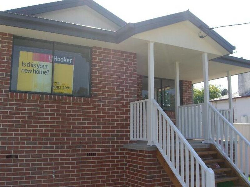 87 William Street, Young NSW 2594