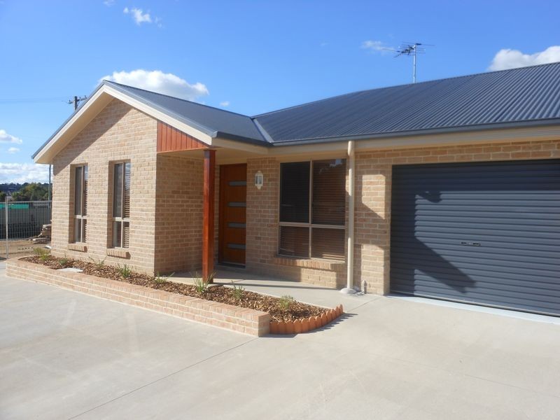 Unit 5/1 Patterson Avenue, Young NSW 2594