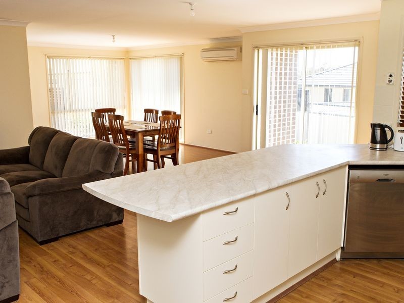 1 Hayden Place, Young NSW 2594