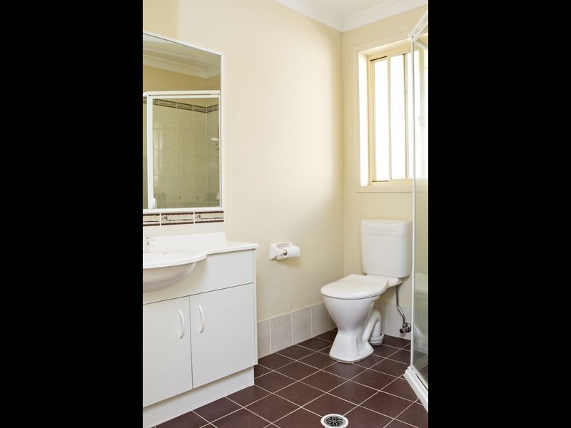 1 Hayden Place, Young NSW 2594