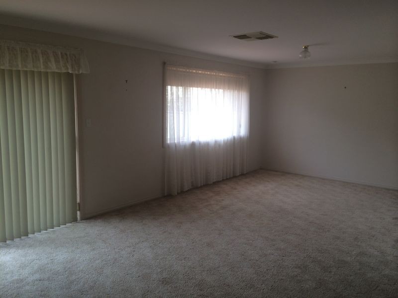 Unit 1/32 Nasmyth Street, Young NSW 2594