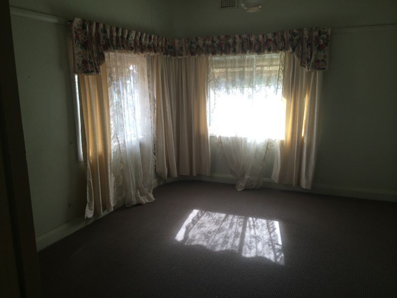 22 Elizabeth Street, Young NSW 2594