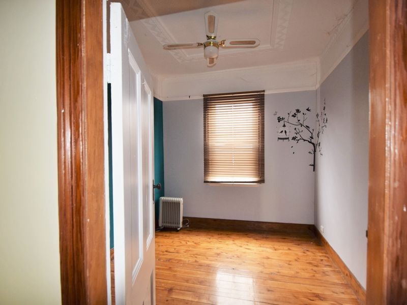 40 McLerie Street, Young NSW 2594