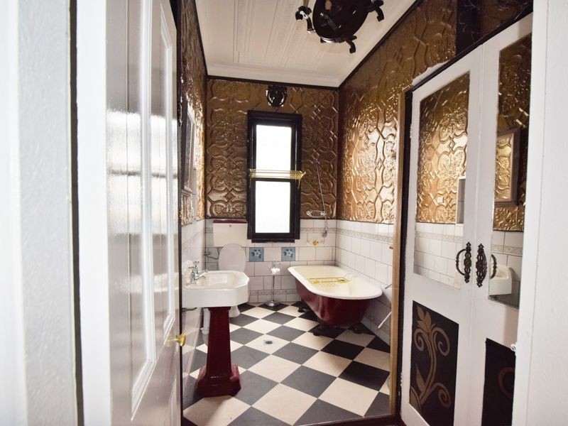 40 McLerie Street, Young NSW 2594