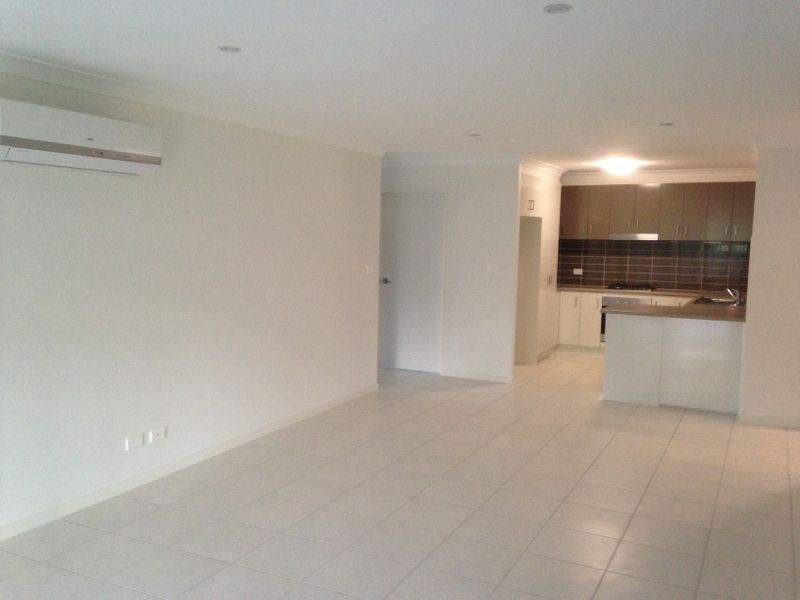 7 Molloy Place, Young NSW 2594