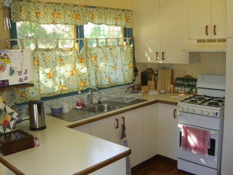 26 Spring Street, Young NSW 2594