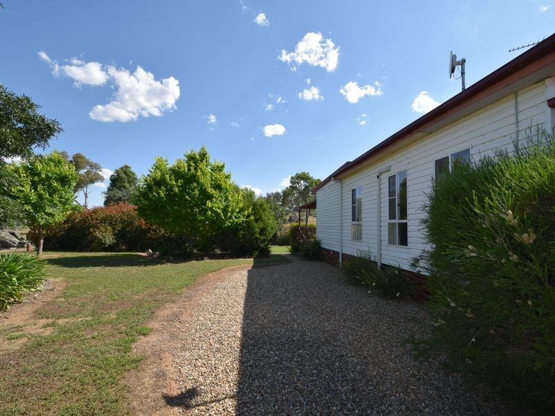 389 Chillingworks Road, Young NSW 2594