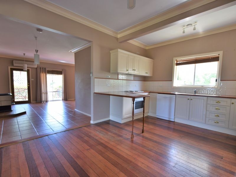 389 Chillingworks Road, Young NSW 2594