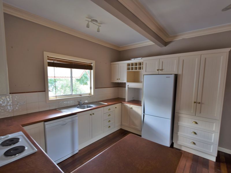 389 Chillingworks Road, Young NSW 2594