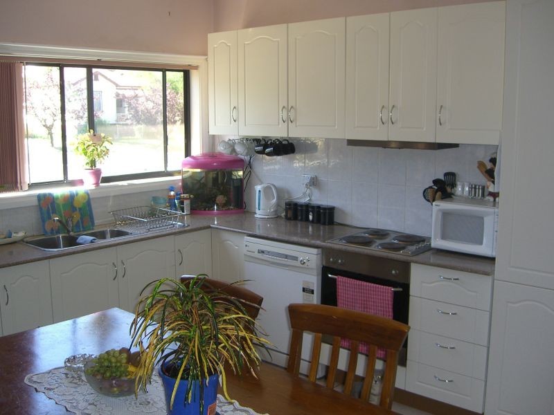 92 William Street, Young NSW 2594