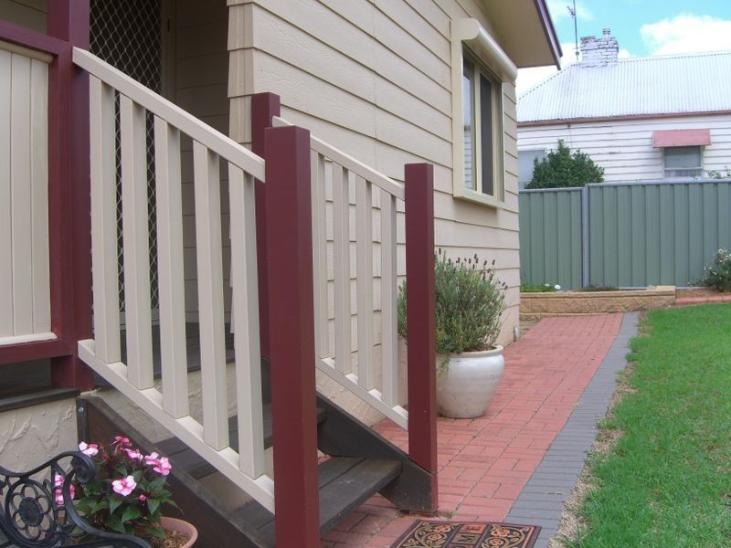 66 Yass Street, Young NSW 2594