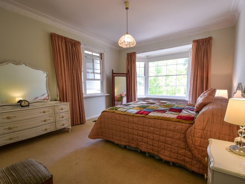 23 Fontenoy Street, Young NSW 2594