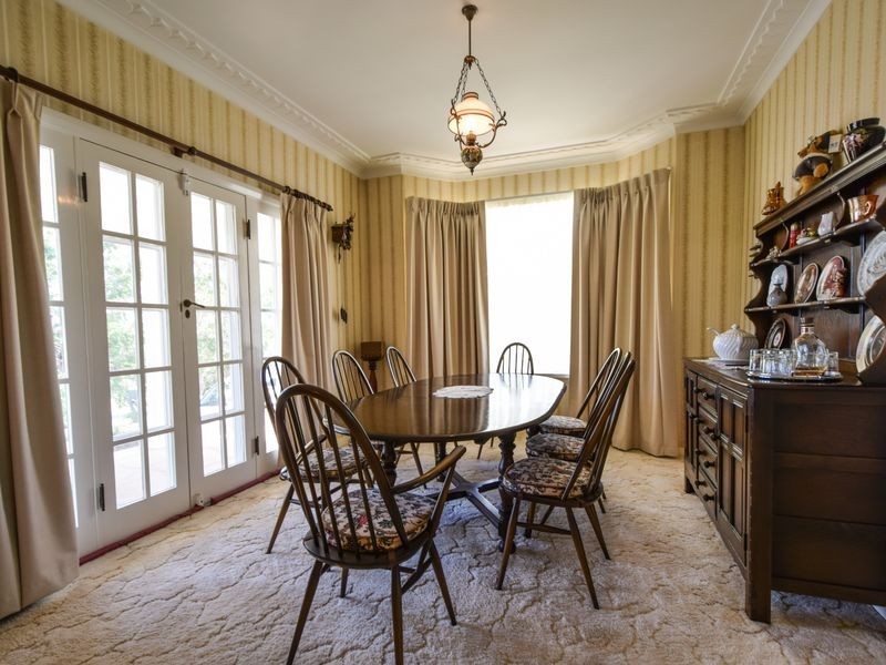 23 Fontenoy Street, Young NSW 2594