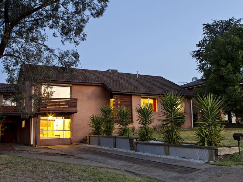 20 Back Creek Road, Young NSW 2594