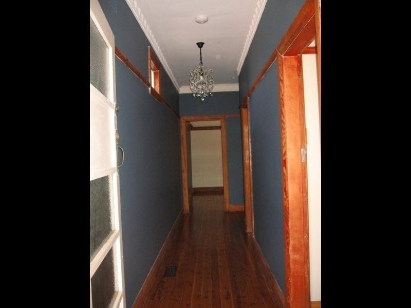 137 Nasmyth, Young NSW 2594