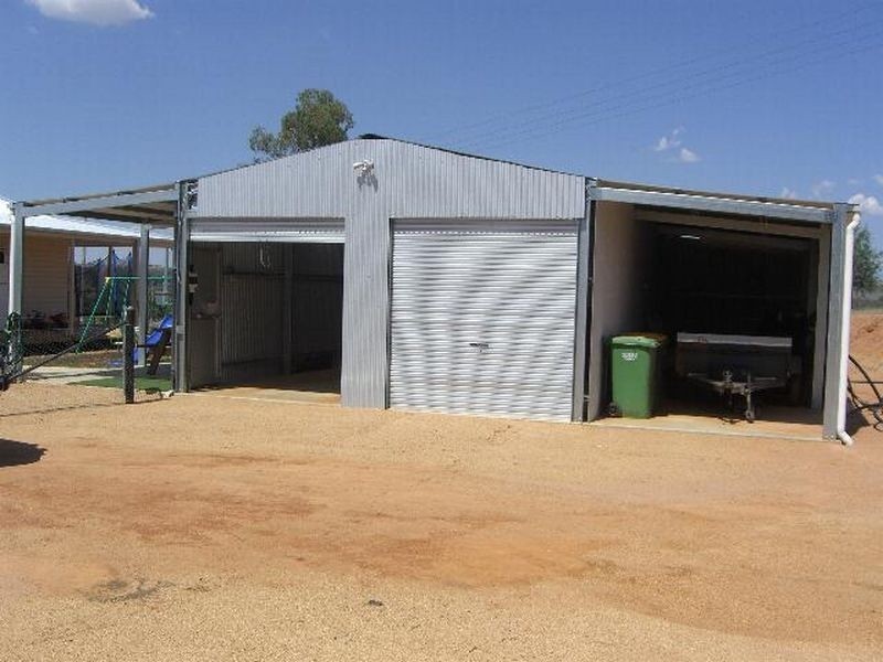 1 Quamby Lane, Young NSW 2594