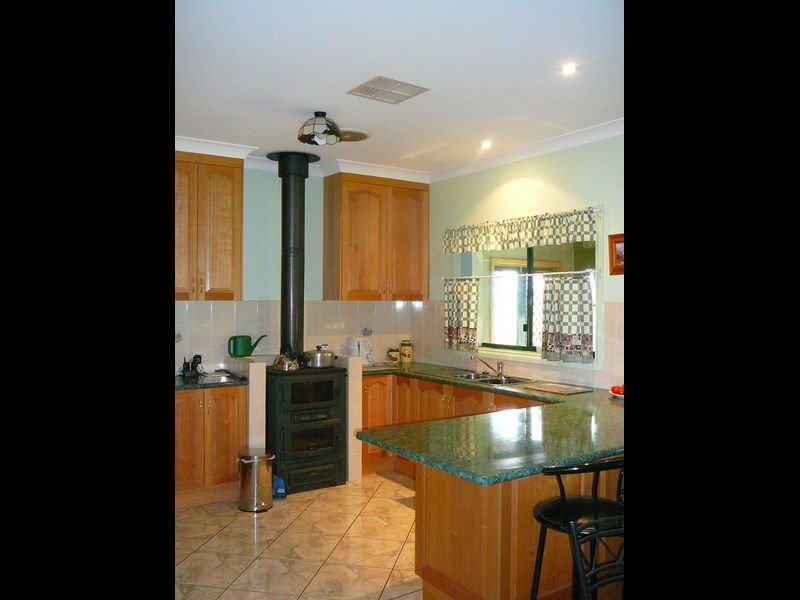 1798 Boorowa Rd, Young NSW 2594