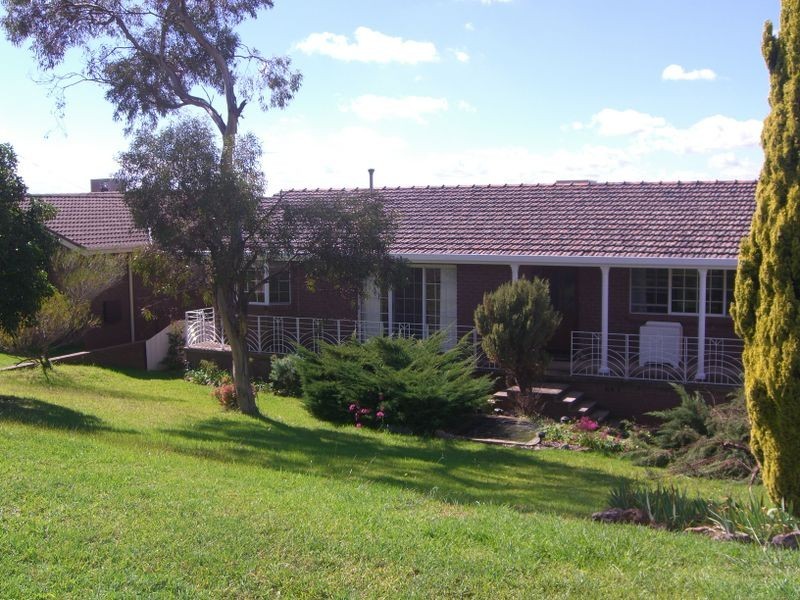 34 Back creek rd, Young NSW 2594