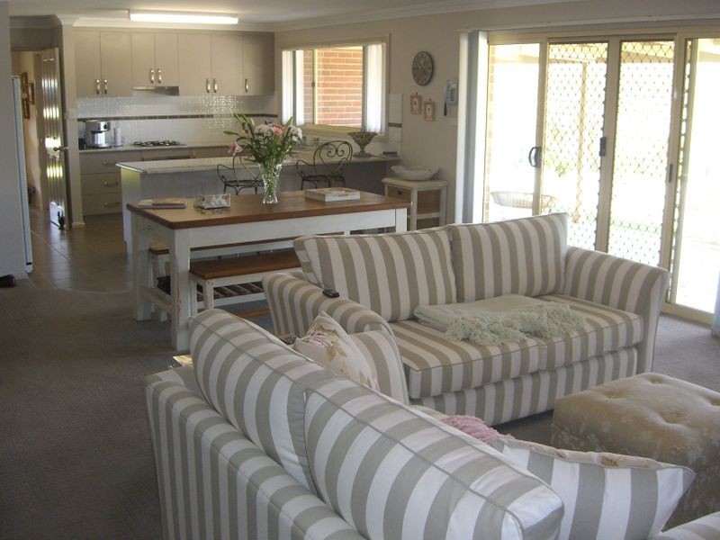 50 Jordon Place, Young NSW 2594