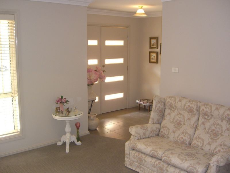 50 Jordon Place, Young NSW 2594