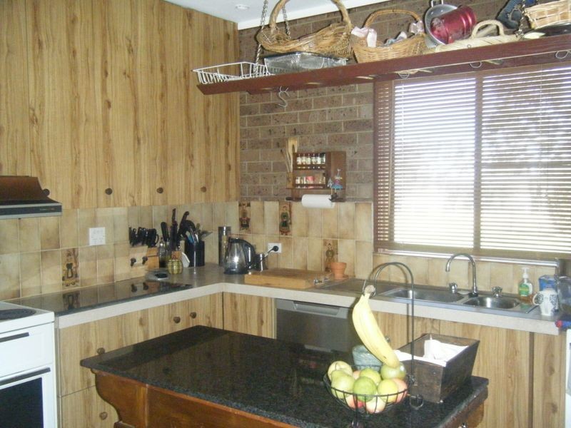 2700 Tubbul Rd, Young NSW 2594