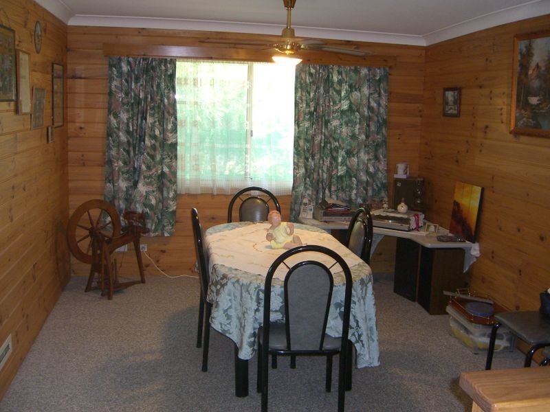 60 Fontenoy Street, Young NSW 2594