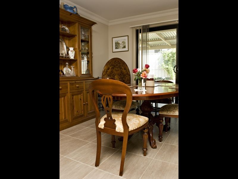 97a Binalong Street, Young NSW 2594