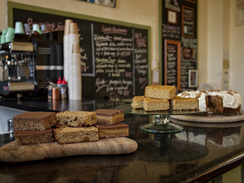 Kettle and Grain/2 Campbell Street, Young NSW 2594