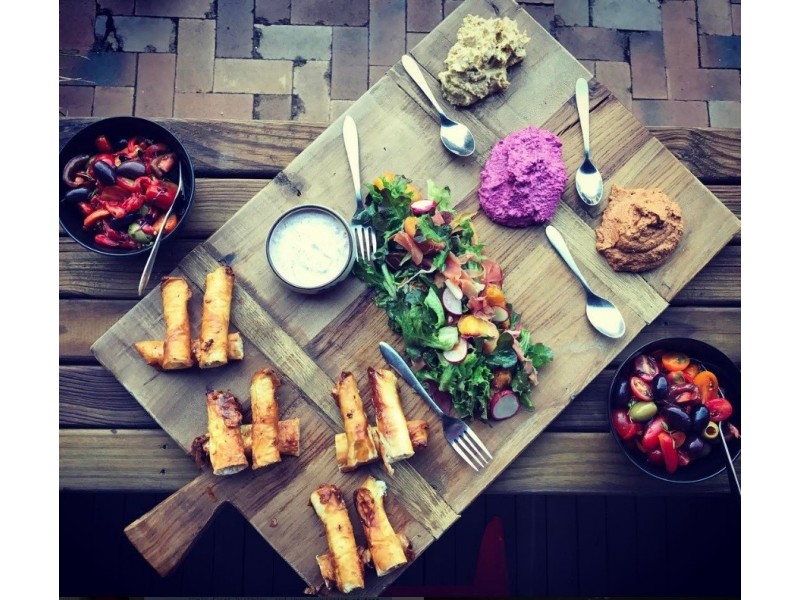 Kettle and Grain/2 Campbell Street, Young NSW 2594