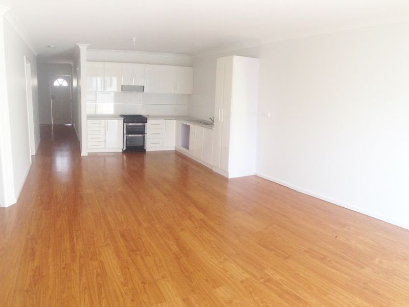 11 Trafalgar Street, Young NSW 2594