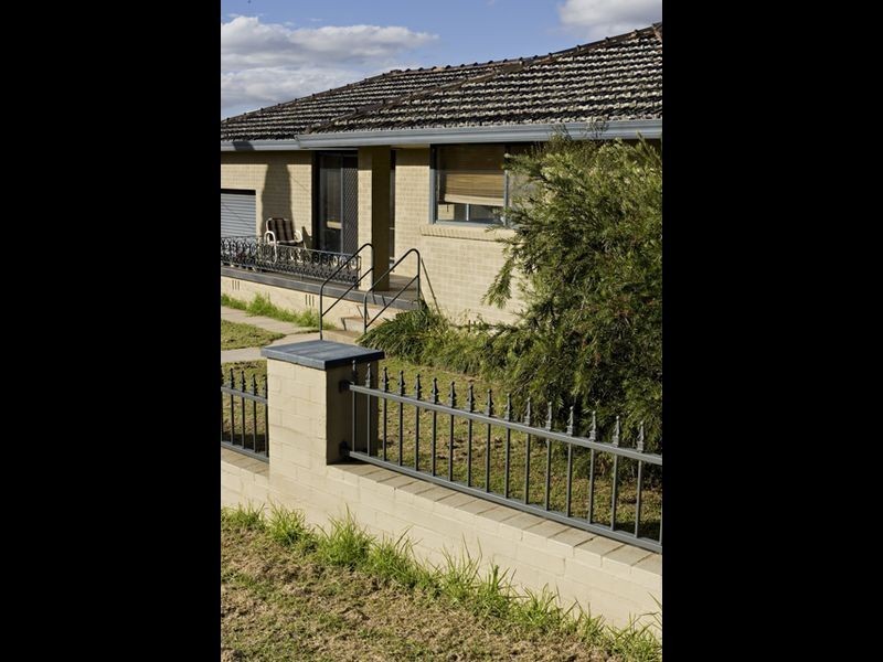 114 Wombat Street, Young NSW 2594