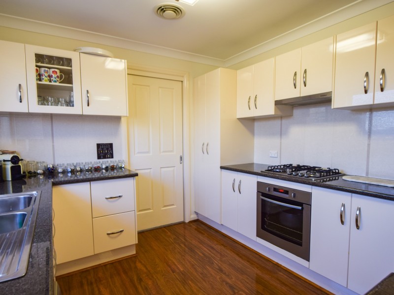 55b Templemore Street, Young NSW 2594