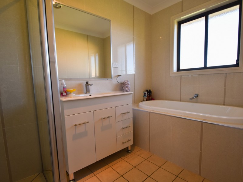 55b Templemore Street, Young NSW 2594