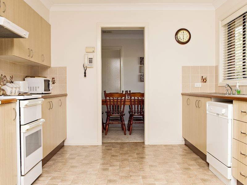 31 McNarry Place, Young NSW 2594