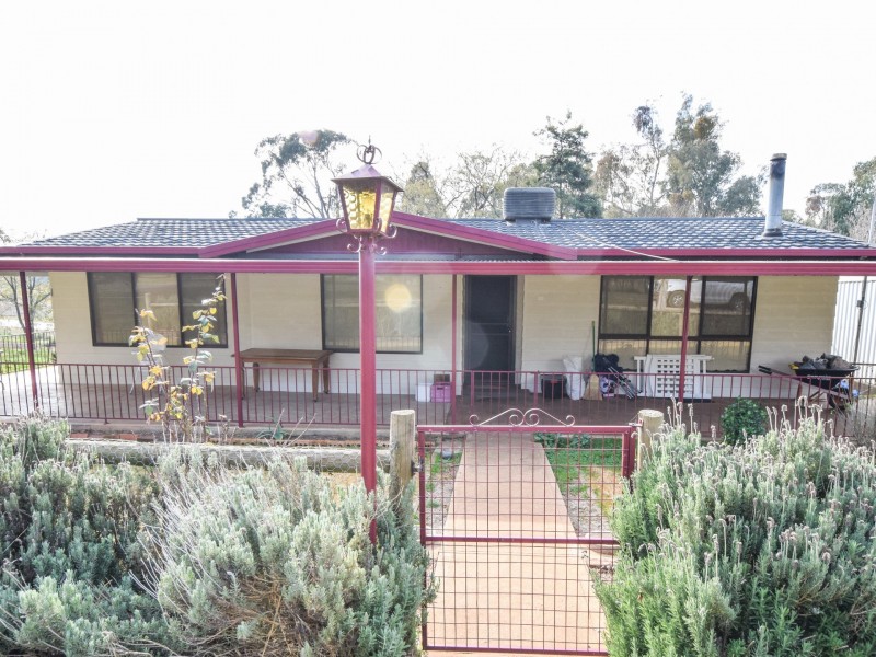 2-6 Rose Street, Wombat NSW 2587