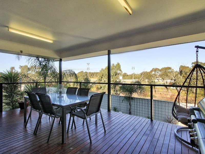 38 Jordan Place, Young NSW 2594