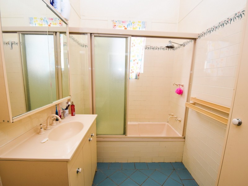 74 Thornhill Street, Young NSW 2594