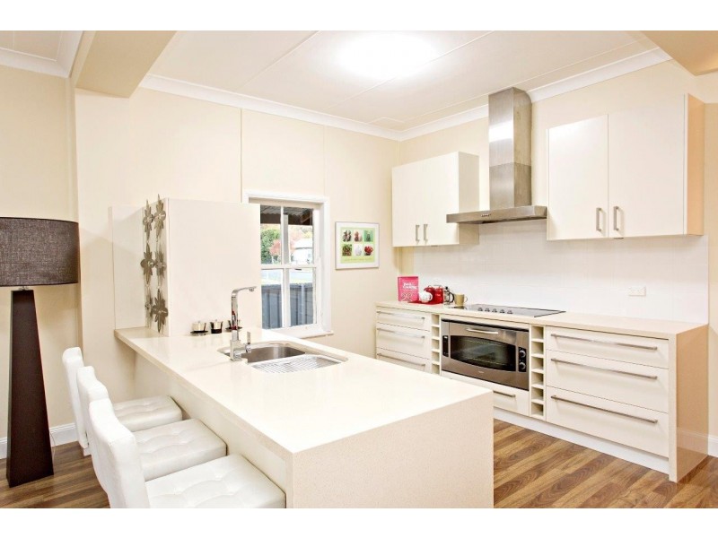 67 William Street, Young NSW 2594