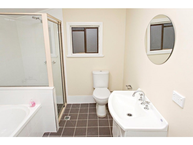 67 William Street, Young NSW 2594
