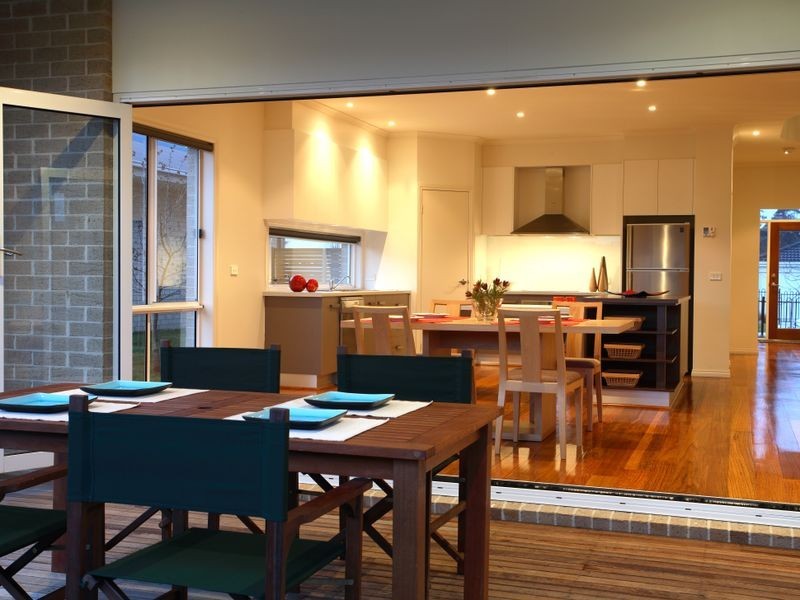 19 Settlers Place, Young NSW 2594