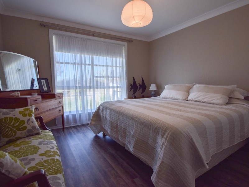 63 Hills Street, Young NSW 2594